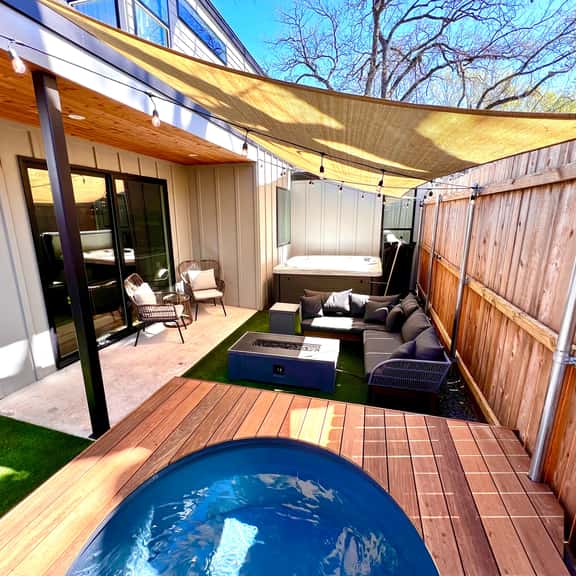 Luxury Downtown Home w/ Pool & Hot Tub Near Lake - Image 1